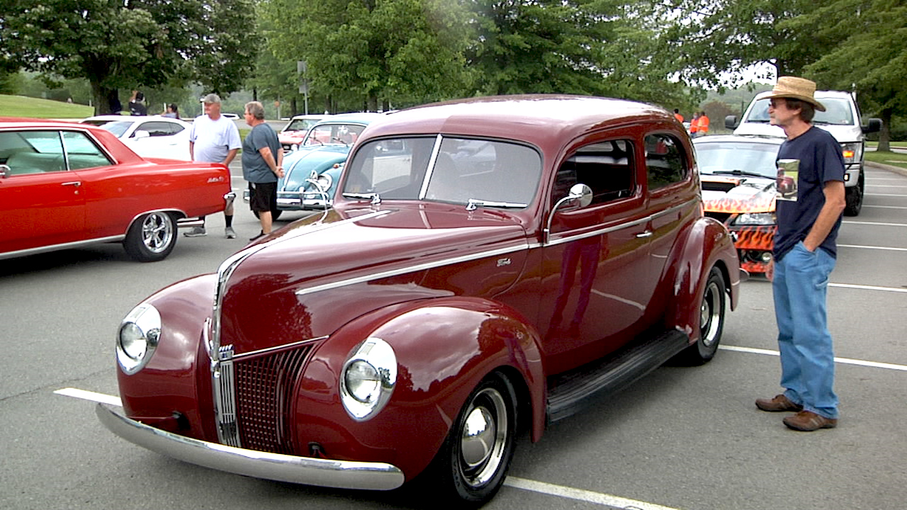 Antique Automobile Club of America joins bi-weekly Beckley car cruise