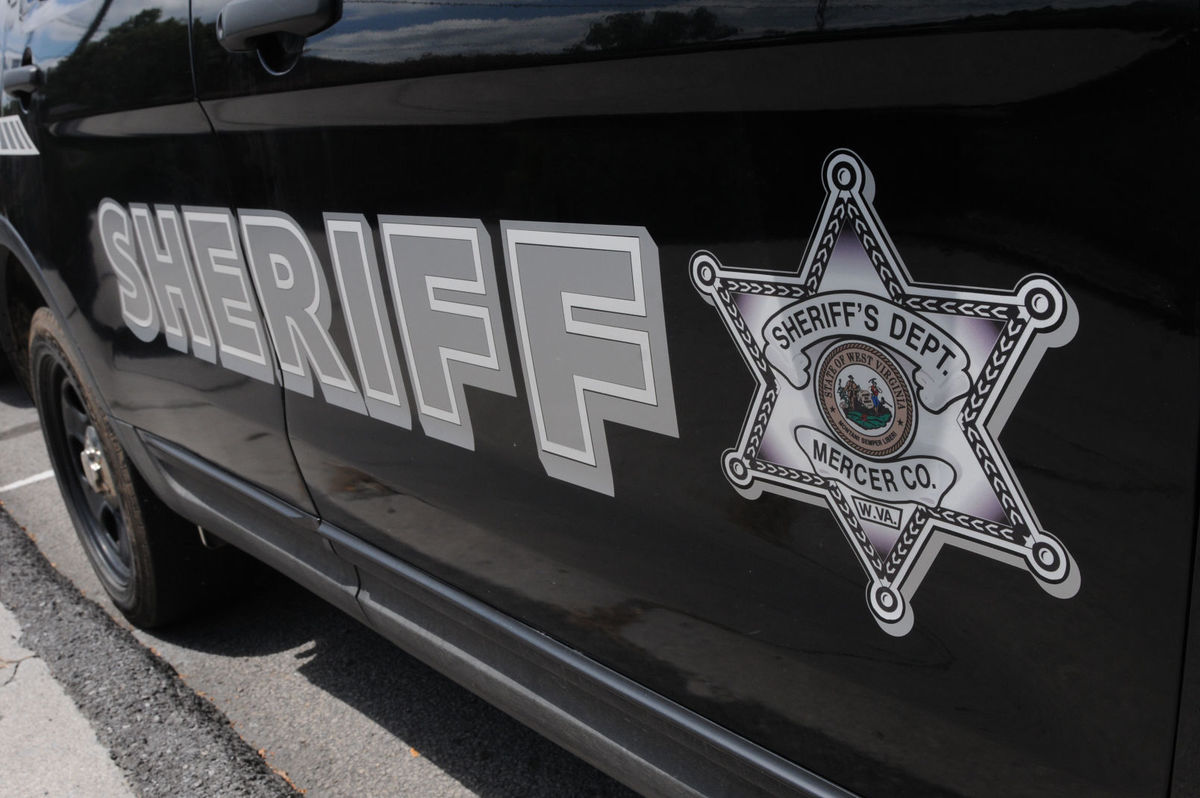 Mercer County Commission purchases new vehicles for Sheriff's Department WOAYTV