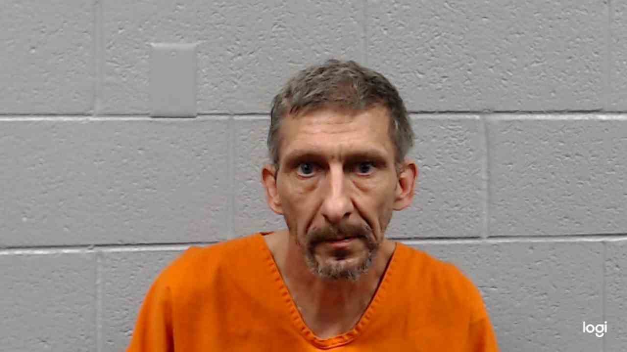 Wyoming County man arrested on drug charges - WOAY-TV
