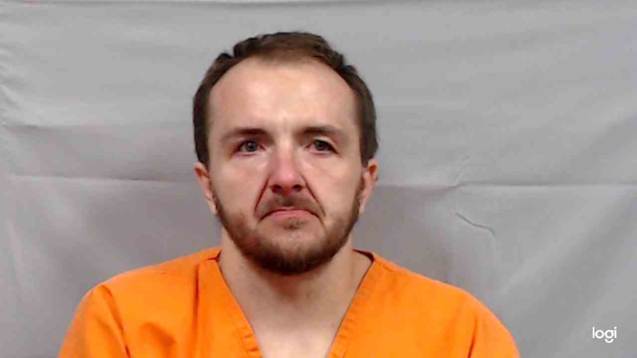 Man faces criminal charges in Raleigh County after attempting to flee ...