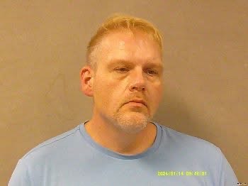 Nicholas County man facing multiple charges in Fayette County - WOAY-TV