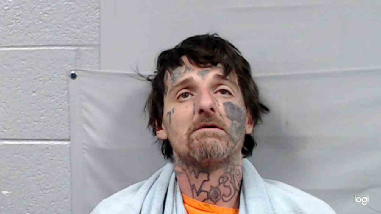 Fayette County man arrested on multiple charges - WOAY-TV