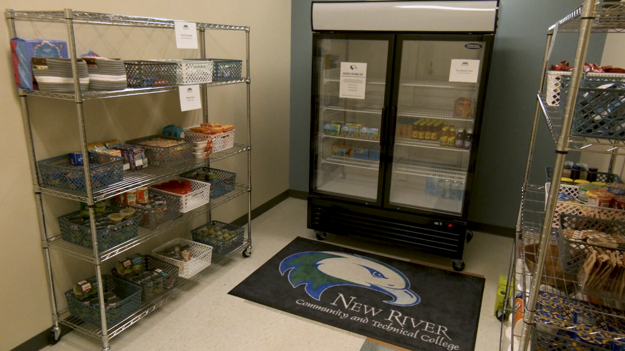 New River Community and Technical College opens new program to help fight hunger - WOAY-TV